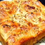 Cheese Garlic Pull Apart Bread