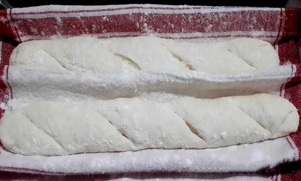 Shaped-French-Bread-Baguette