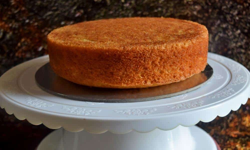 Eggless Vanilla Cake