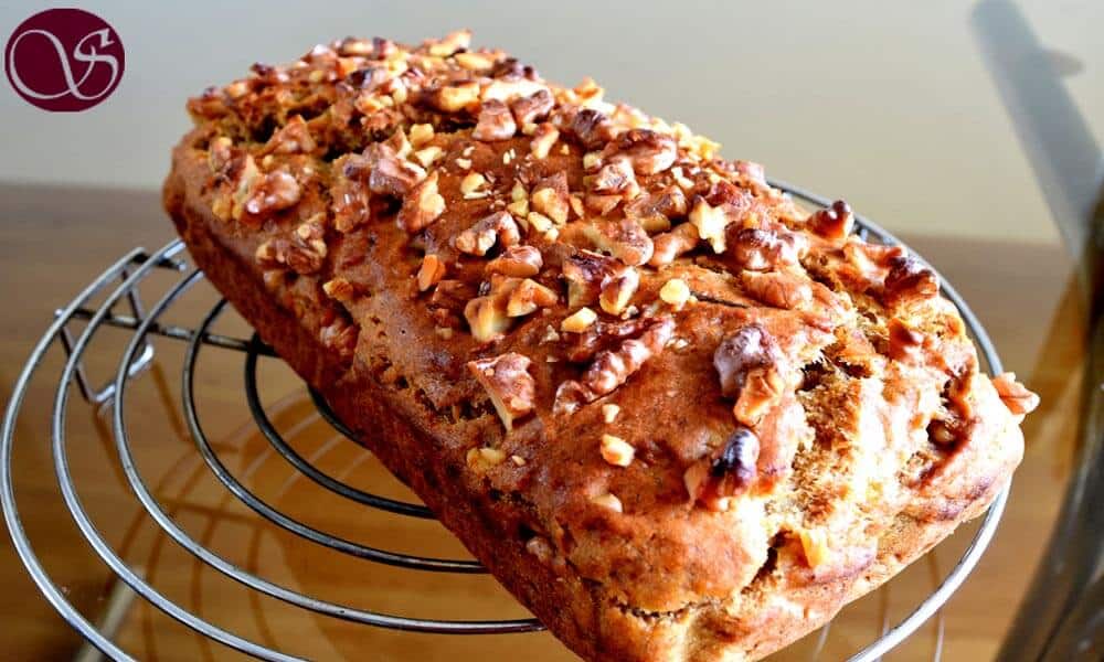 Vegan Banana Bread with Walnuts