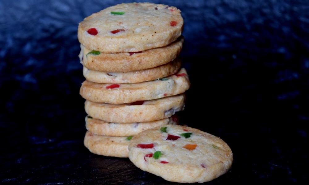 You are currently viewing Eggless Tutti Frutti Cookies Recipe: Delightful Candied Fruit Cookies