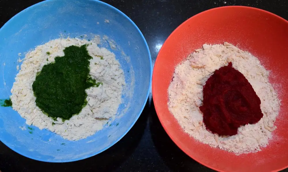 Spinach Beetroot Wheat Bread