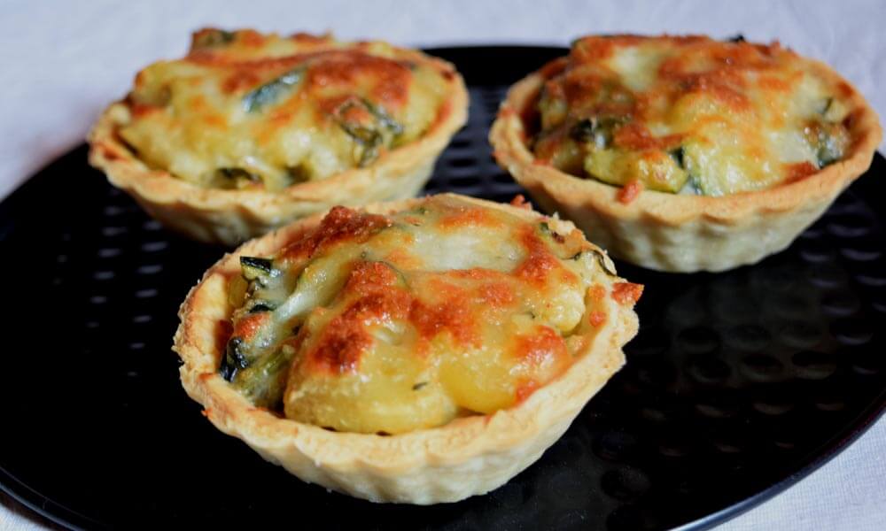 You are currently viewing Eggless Zucchini Quiche Recipe