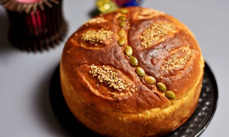 Read more about the article Greek Vasilopita Bread Recipe #BreadBakers