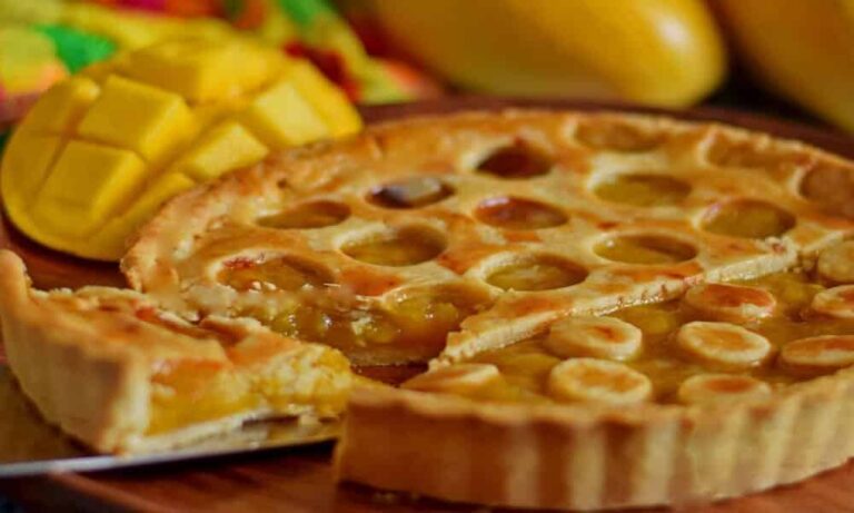 Read more about the article Irresistible Mango Pie Recipe