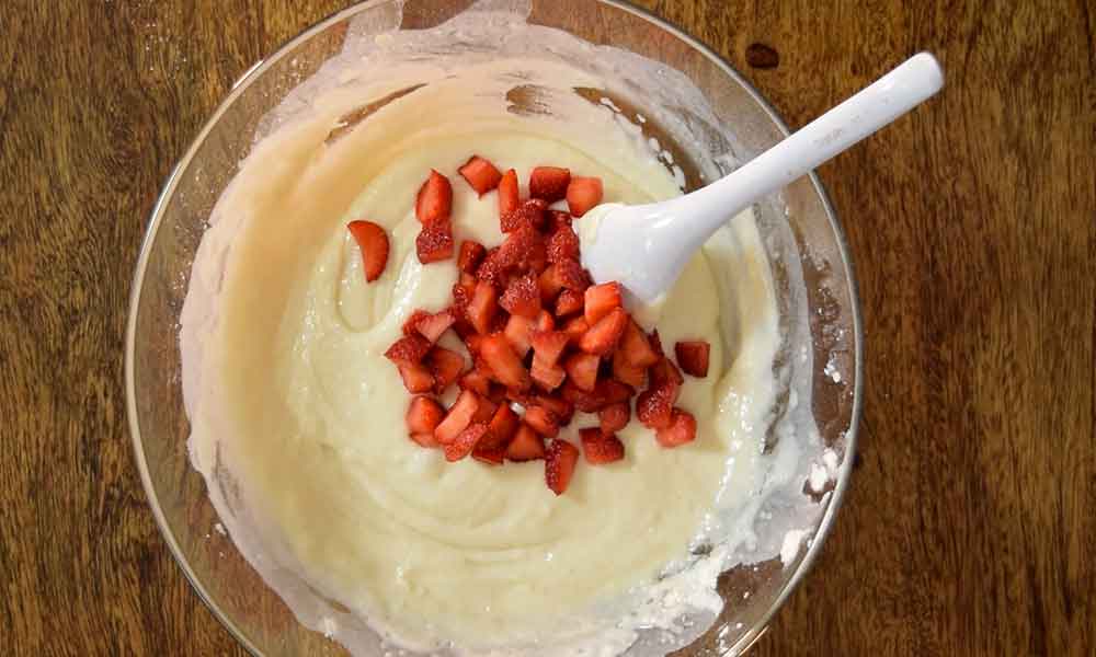 Strawberry-Muffins-Batter strawberry muffins batter