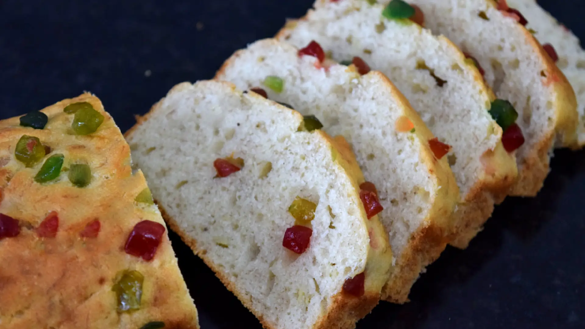 Banana Cake with Tutti Frutti