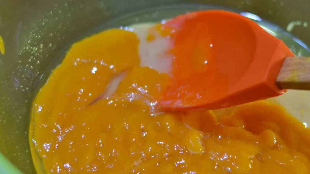 Eggless Mango cake combine