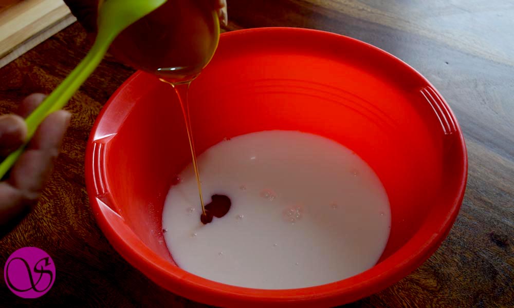 Honey added in buttermilk Honey added in buttermilk
